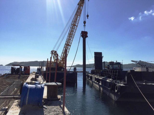 Pile Driving Works using Crane Barge with Hyydrauilc Vibratory Hammer